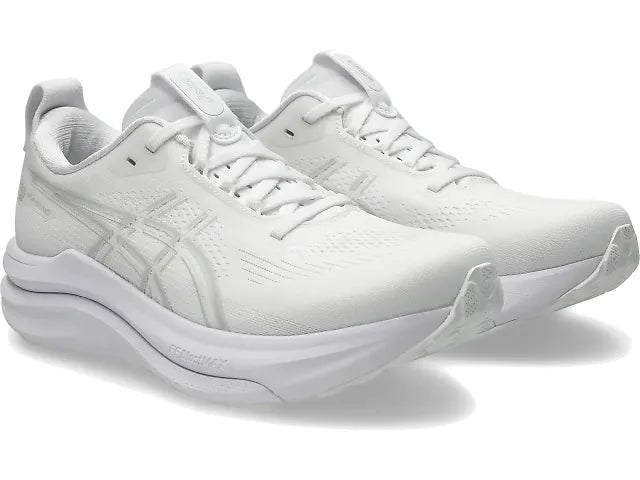 ASICS Women's GEL-KAYANO 33 - WHITE/WHITE