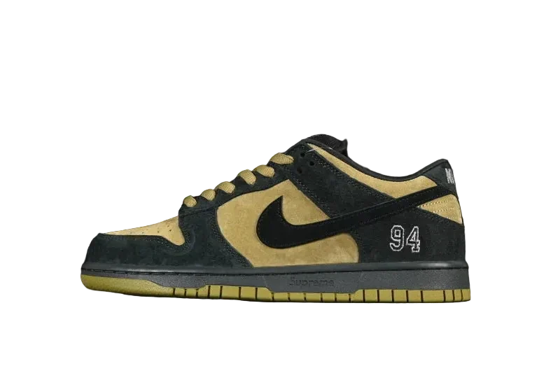 Nike SB Dunk X Supreme 94 "Camper Green"
