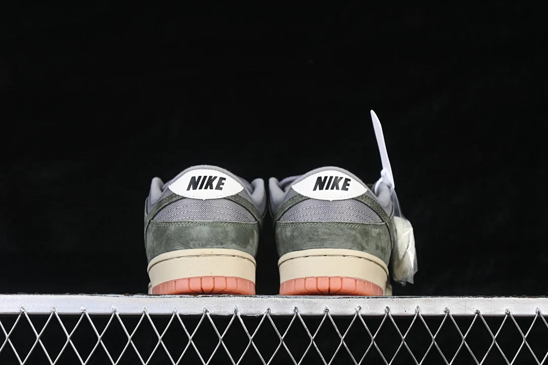 Nike SB Dunk Low Pro B "Sequoia Light Army"