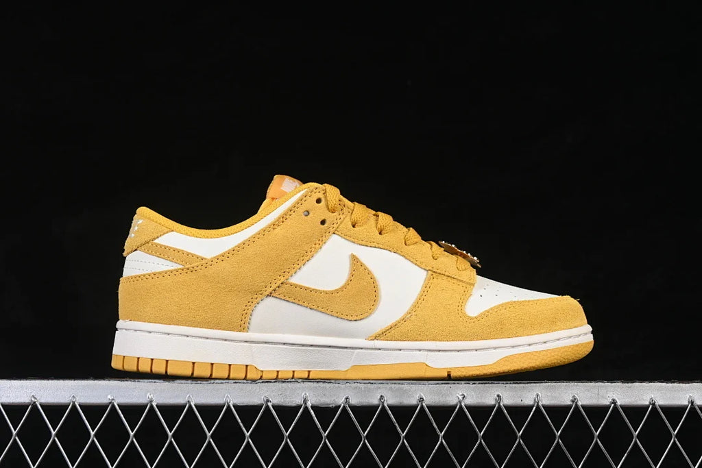 Nike SB Dunk Low "Dark Sulfur"