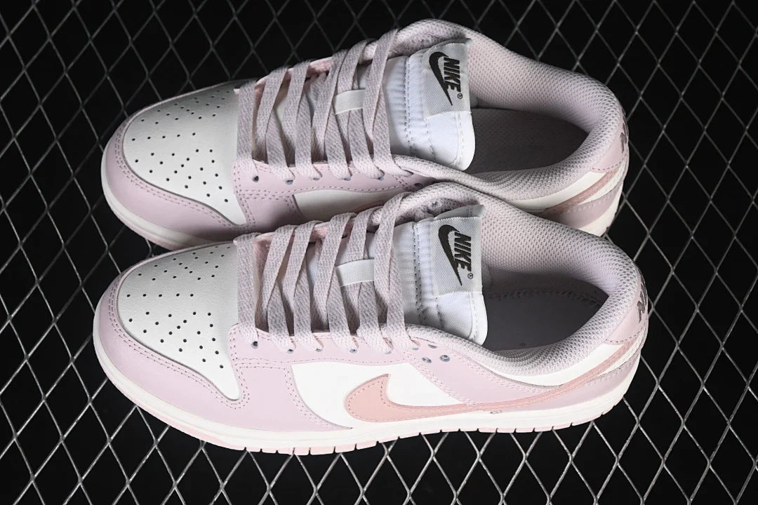 Nike SB Dunk Low "Platinum Violet"