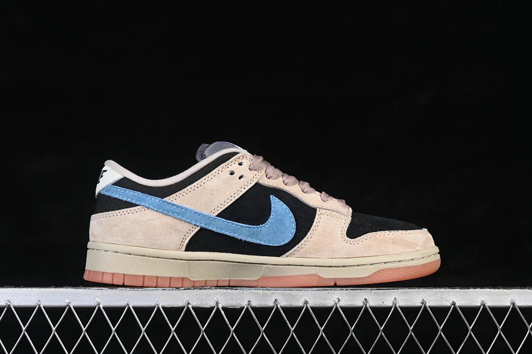 Nike SB Dunk Low "Reinaissance"