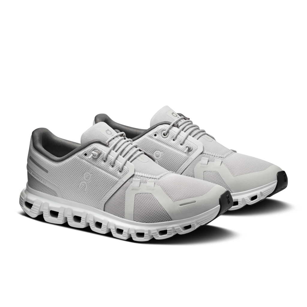 On Cloud 6 Sneaker Women's