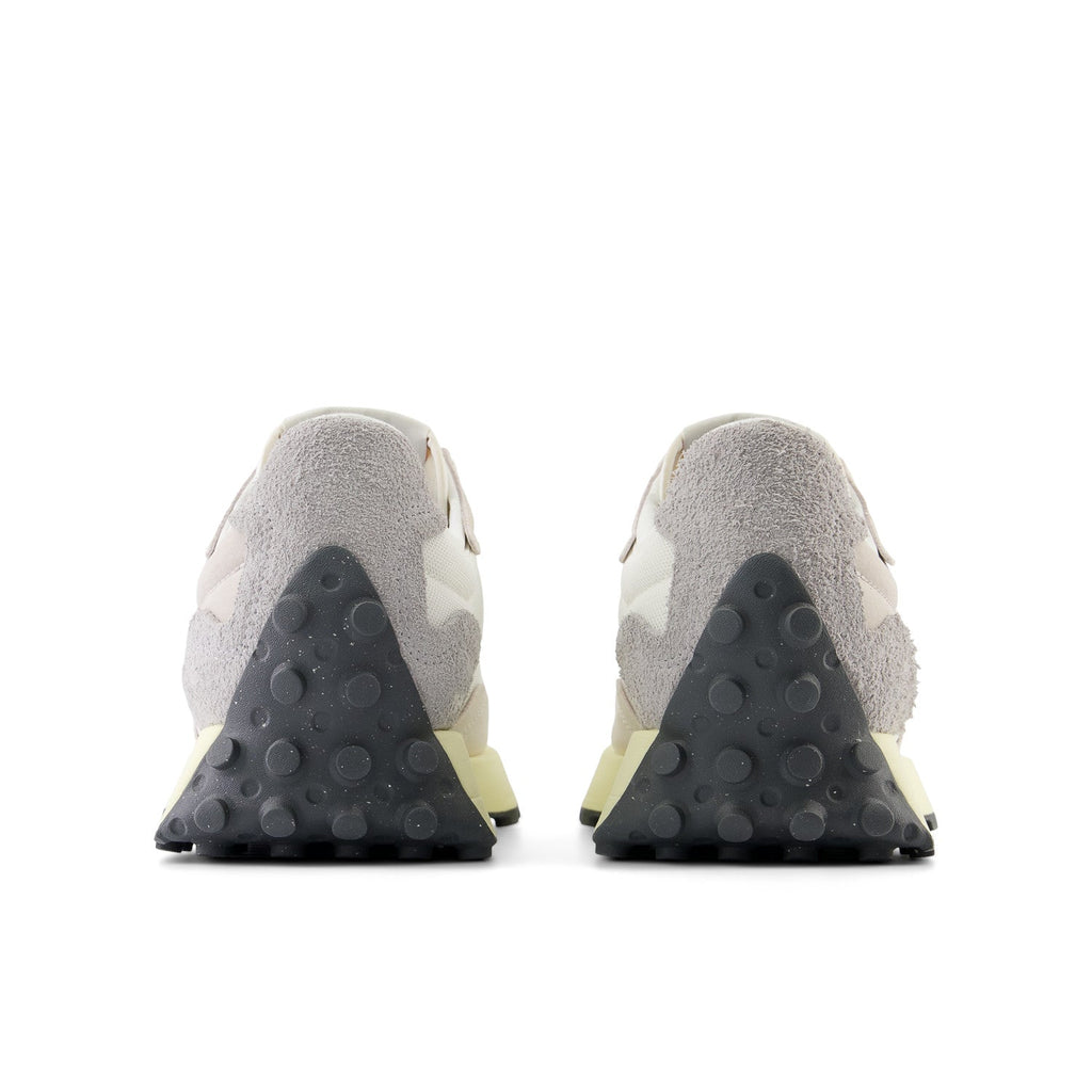 New Balance 327 Unisex (U327WRB)