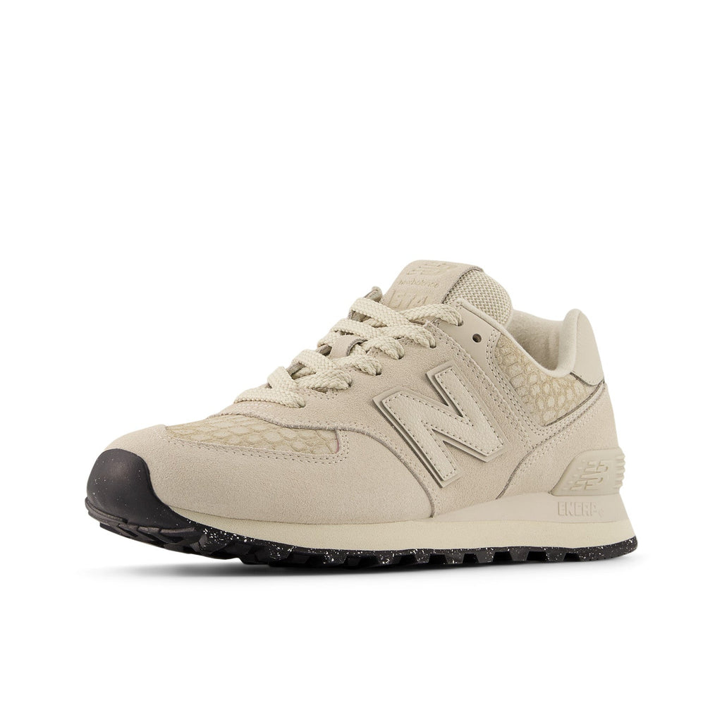 New Balance 574 (WL574PBK) Women's