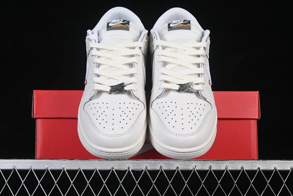 Nike SB Dunk Low "Give Her Flowersr"