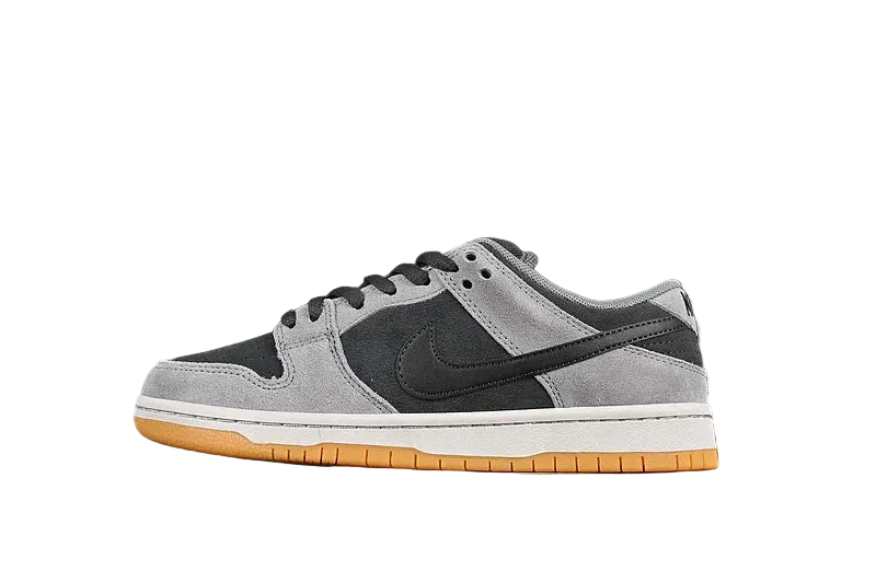 Nike SB Dunk Low "Dark Smoke Grey"
