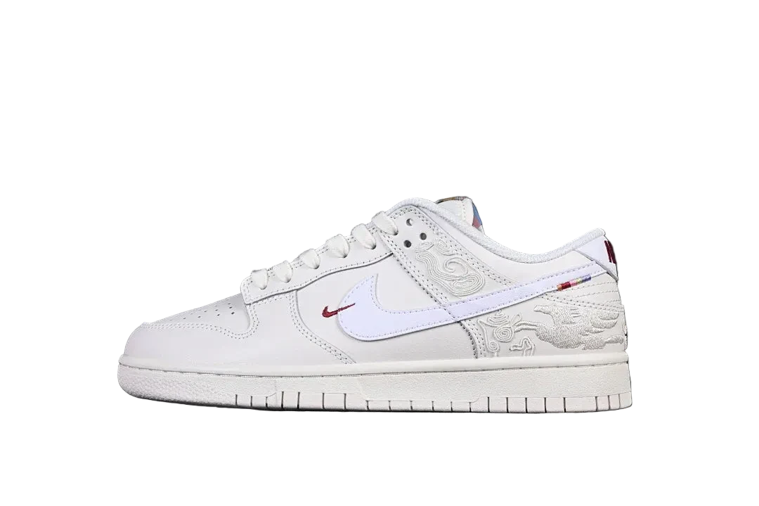 Nike SB Dunk Low "Give Her Flowersr"