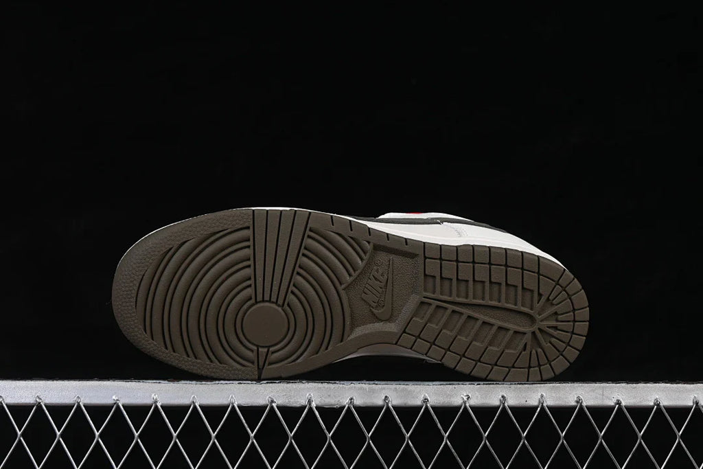Nike SB Dunk Low "Year of the Dragon"